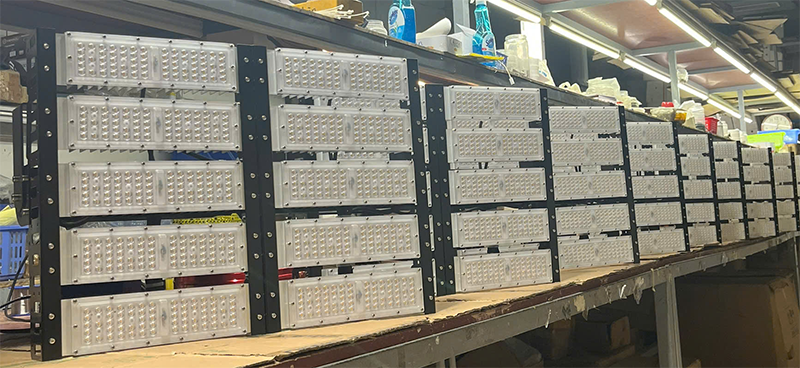 pha module 500w a pha module 500W xưởng đèn Trần Phú