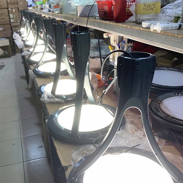 đèn cột Moony c