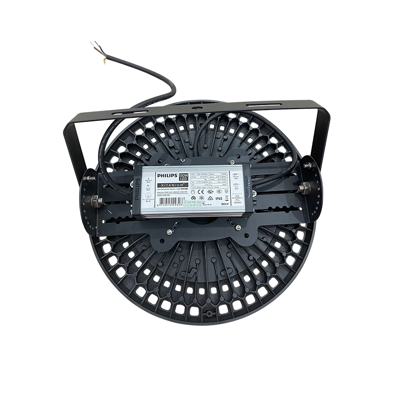 highbay ufo phillips 100W b mặt sau của đèn nhà xưởng ufo highbay phillips 100W
