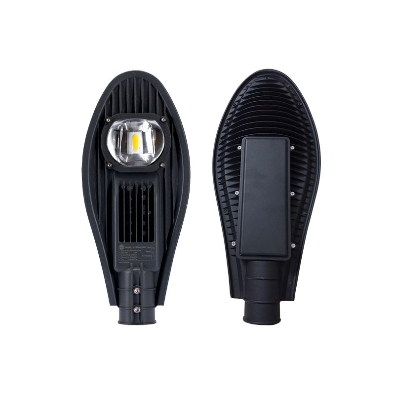 la 50w a đèn đường LED lá 50W trần Phú