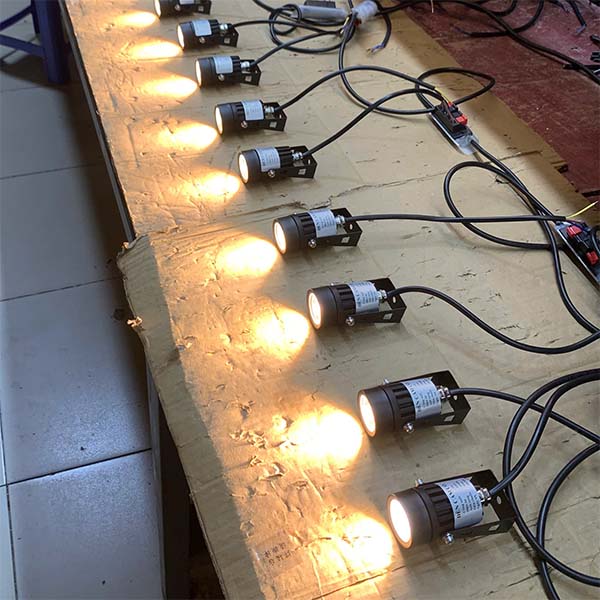 đèn rọi cây 5W TP-DCC5W a